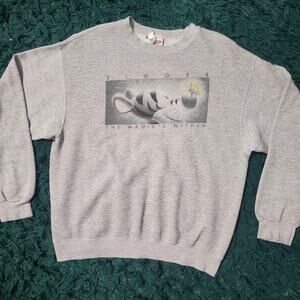 Vintage Tigger Graphic Crewneck Sweatshirt Disney Store 90s Gray Winnie Pooh